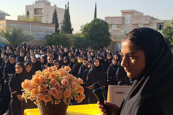مراسم بزرگداشت حافظ در آموزشگاه پویش ناحیه ۳ شیراز 