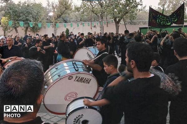  شب عاشورا در امامزاده علی‌اکبر
