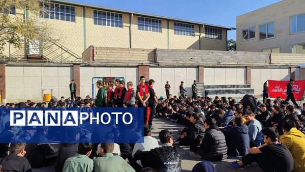 ایستگاه‌های صلواتی و دسته‌های سینه‌زنی و هیات‌های عزاداری در مدارس شهرستان قدس