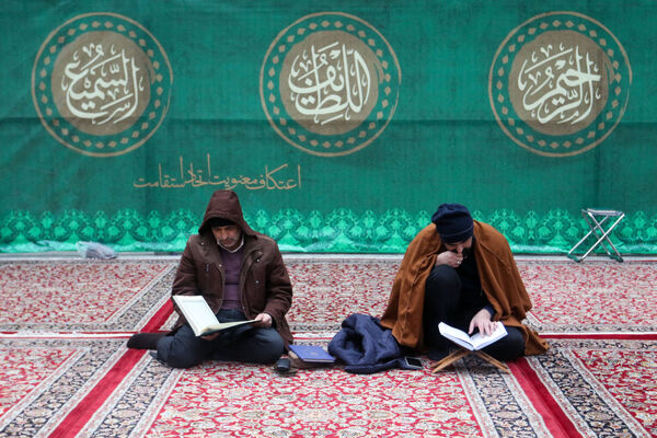 آیین معنوی اعتکاف در حرم مطهر رضوی- ۳