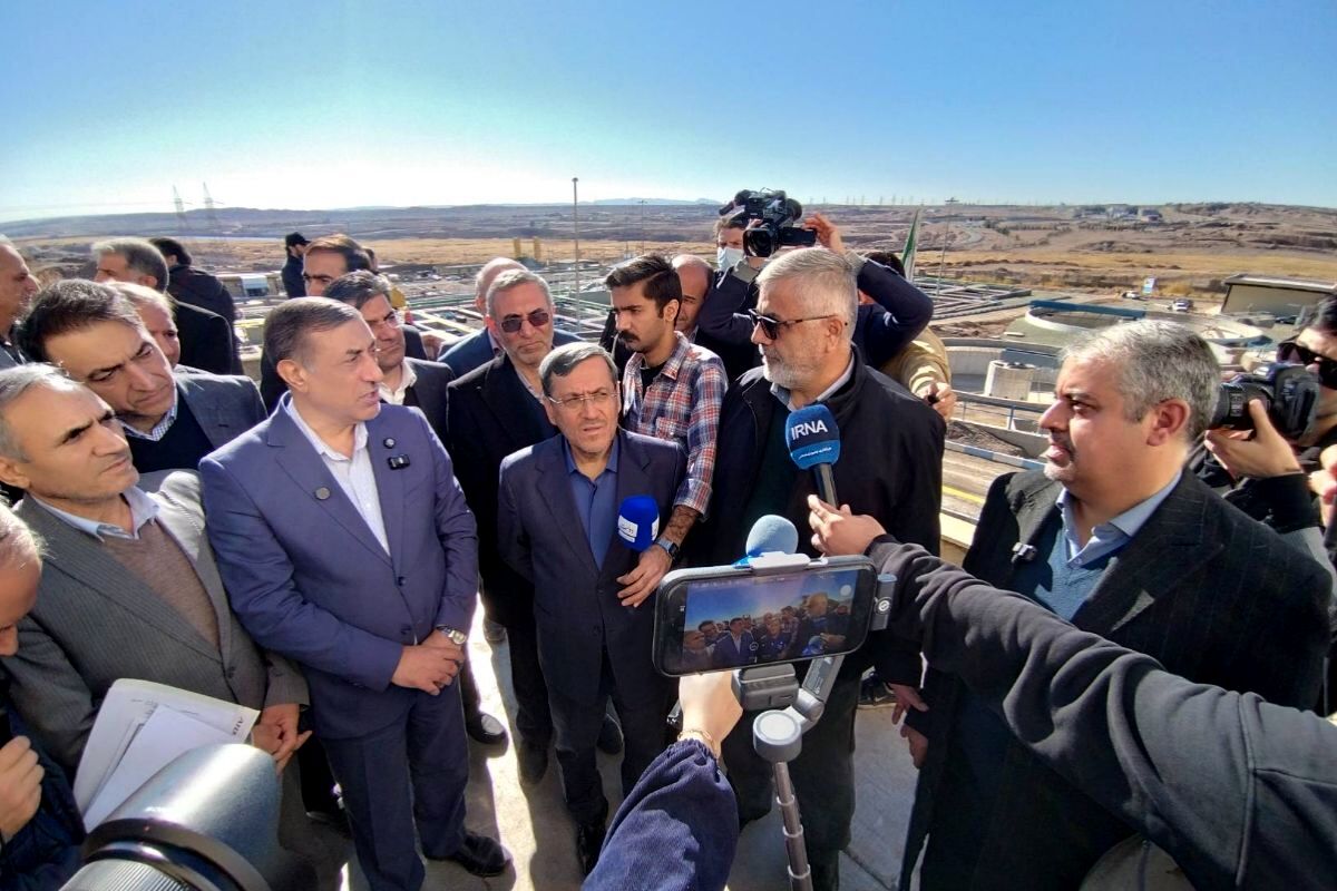 بازدید معاون اجرایی رئیس‌جمهور از طرح فاضلاب پرند
