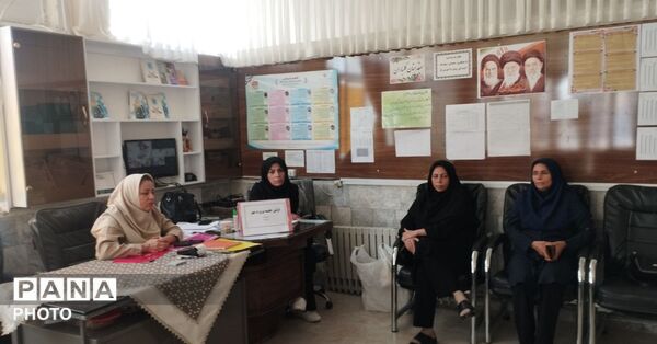 نخستین پروژه مهر دبیرستان فیاض