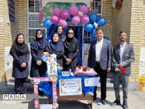جشن شکوفه‌ها در قادرآباد