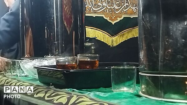 موکب ها هر شب فعال در پذیرایی از غیور مردان و وطن دوستان نیشابوری
