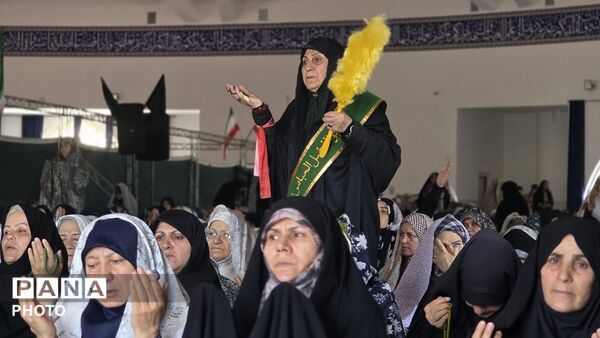 نماز عبادی و سیاسی جمعه مردم فردیس در مصلای  امام خمینی(ره)