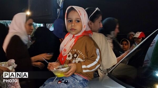 جلوه هایی از خدمت در میدان شهید بجنورد 