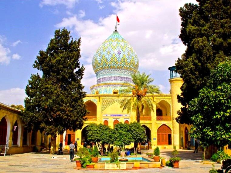 ویژه‌برنامه‌های مهیج برای نوجوانان در حرم علی ابن حمزه(ع)