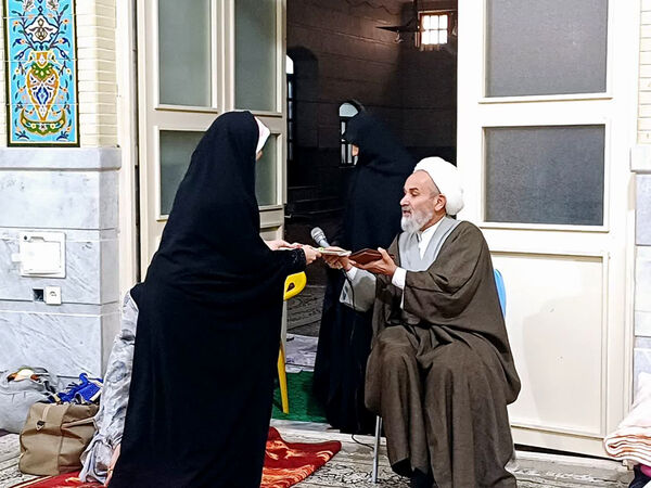 اعتکاف رمضانیه نوجوانان در قم