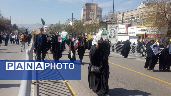 حضور پرشور و کوبنده مردم مشهد در راهپیمایی روز قدس