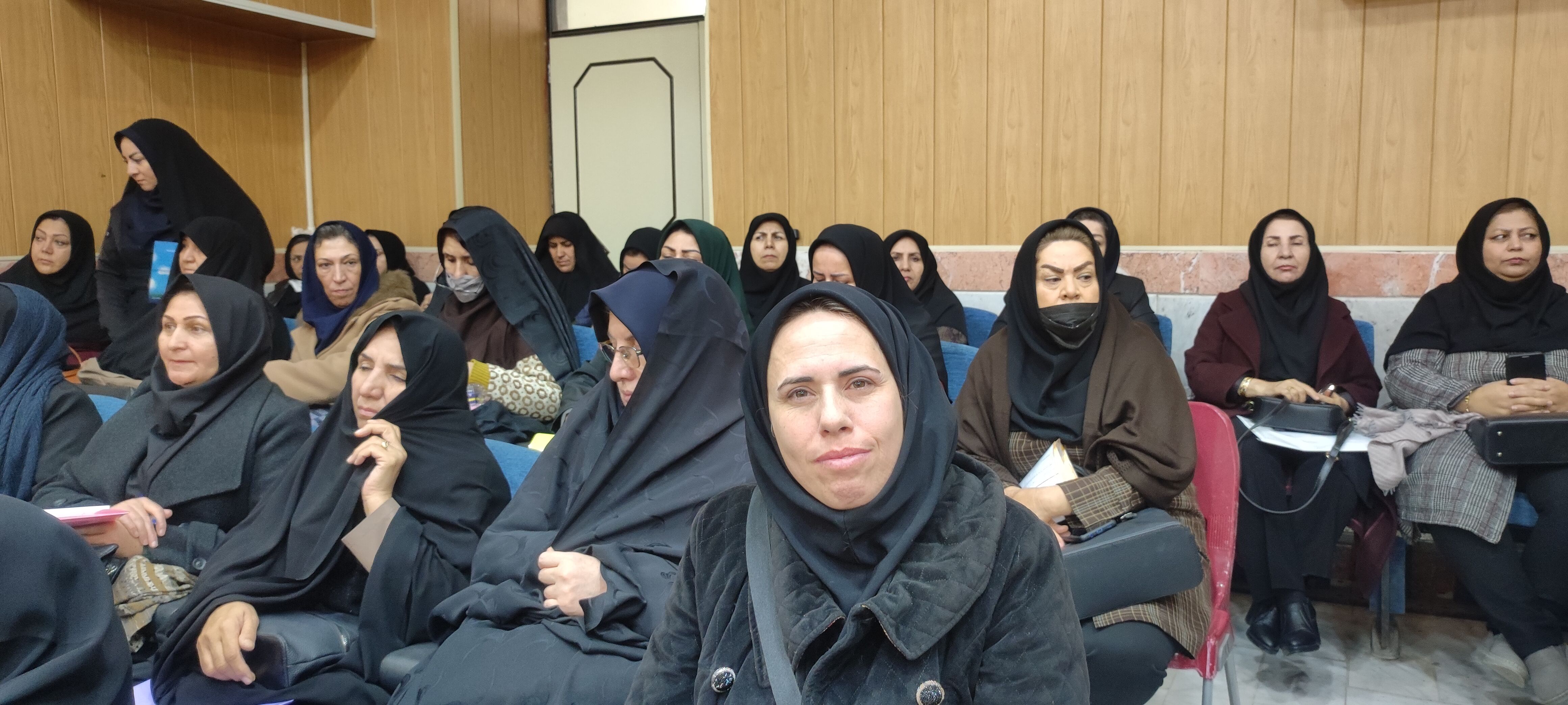 برگزاری کارگاه ضمن خدمت ویژه مدیران و معاونان آموزش و پرورش در کانون سمیه شیروان