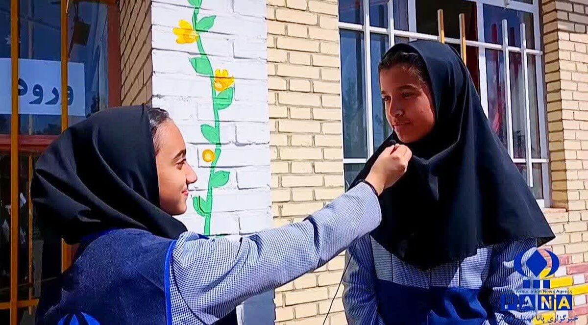 وقتی دانش‌آموزان از پیشرفت‌های ایران می‌گویند/ فیلم