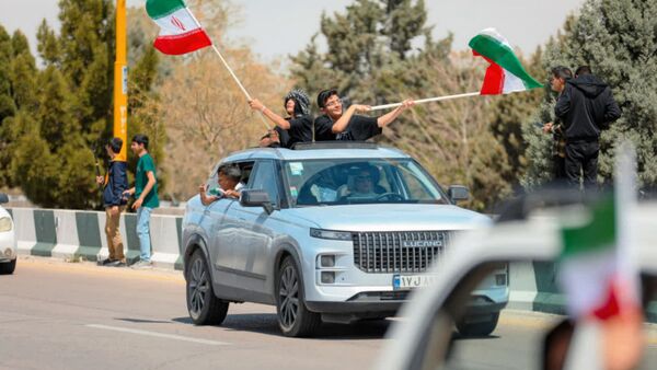 کاروان خودرویی ایران ۴۵