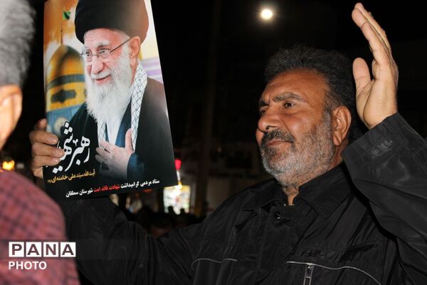 حضور پرشور مردم انقلابی آشخانه در عزاداری رهبر انقلاب