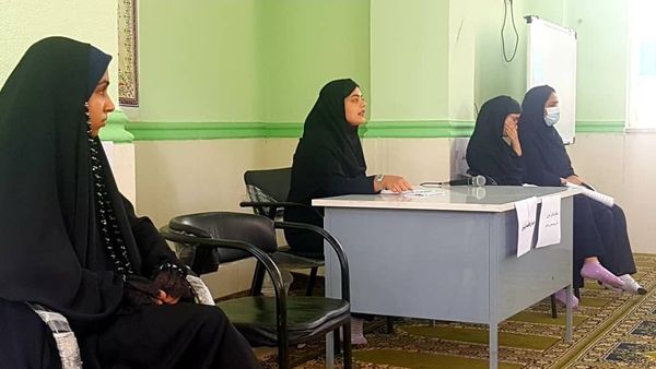 استقبال دانش‌آموزان پارسیان از مناظره‌های دانش‌آموزی