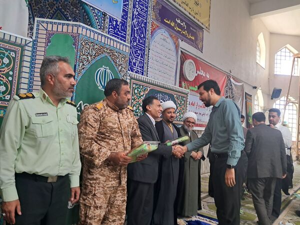 گرامیداشت سالروز اقامه اولین نمازجمعه کشور در آشخانه 