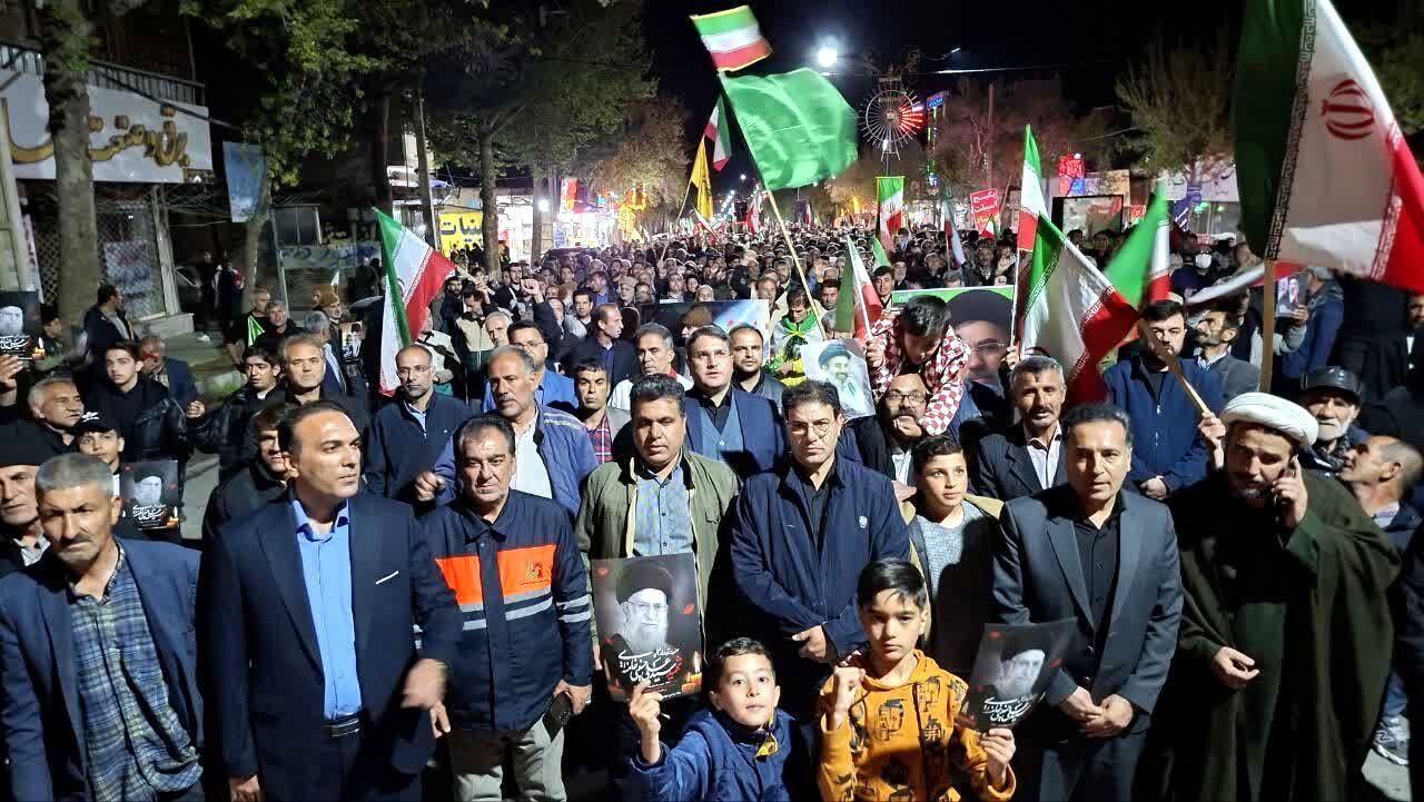  تجمع و راهپیمایی شبانه مردم همیشه در صحنه شهرستان سملقان