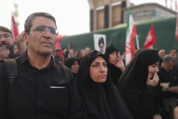 حضور باشکوه و پرشورمیلیونی ملت ایران در مراسم وداع با امام شهید