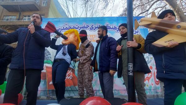 ۲۲ بهمن روز حیرت برای جهانیان