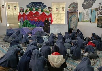 برگزاری جلسه آموزش بهترین روش‌های مطالعه در دبستان دخترانه علمدارشهرستان تفت