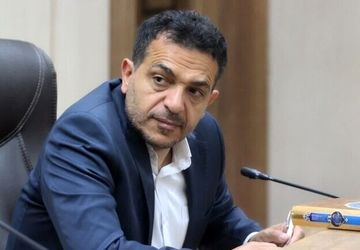 فعالان سیاسی به جای تمرکز بر اختلافات جناحی، به فکر حل مشکلات کشور باشند