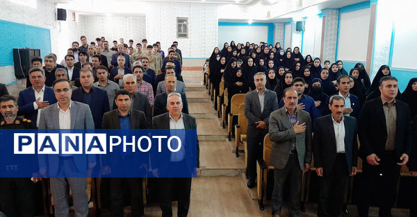 مراسم گرامیداشت هفته معلم در شهرستان معمولان