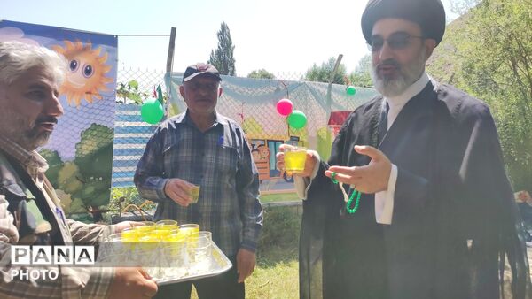 ثبت تصاویر شهدا با دوربین‌های روایتگر 