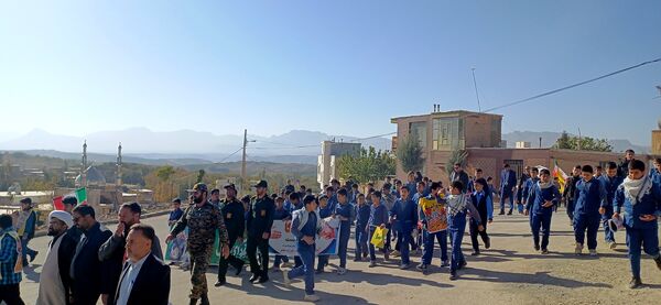 شوراب صغیر میزبان راهپیمایی باشکوه ۱۳ آبان و بزرگداشت روز دانش‌آموز