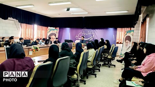 کارگاه توانمندسازی سفیران رسانه 