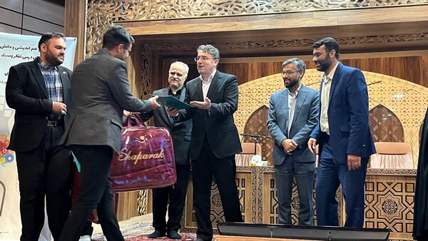 جلسه هم‌اندیشی و دانش افزایی ویژه سر گروه‌های مشاوره و تفکر سبک زندگی آموزش و پرورش خراسان رضوی 