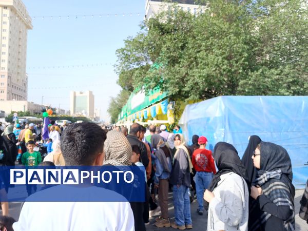 موکب بزرگ شرکت نان قدس رضوی در روز شریف ولادت امام رضا (ع)