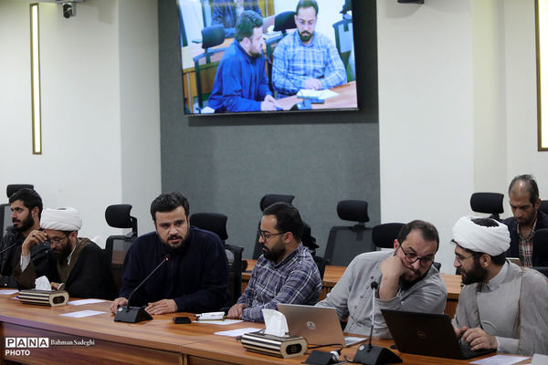  نشست فعالان و مجموعه‌های مردمی تربیت با معاون پرورشی و فرهنگی وزارت آموزش و پرورش