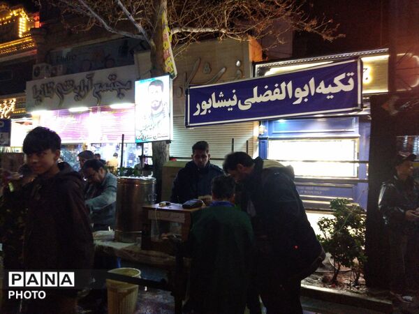 حضور پرشور مردم غیور و شجاع  شهرستان نیشابور در  تشییع پیکر  مطهر شهید مهدی عمارلو 