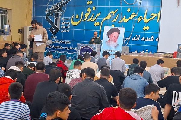 افتتاحیه اردوی راهیان نور پسران در پادگان شهید رستگاری اندیمشک 