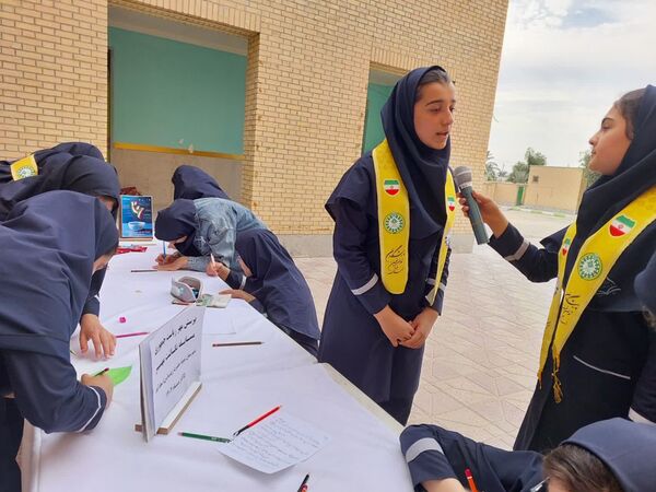 برگزاری آیین نمادین بیست‌وششمین پرسش مهر ریاست جمهوری در آموزشگاه نمونه حضرت زینب (س)
