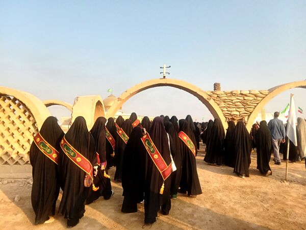 بازدید دانش آموزان خادم الشهدا از طلائیه 