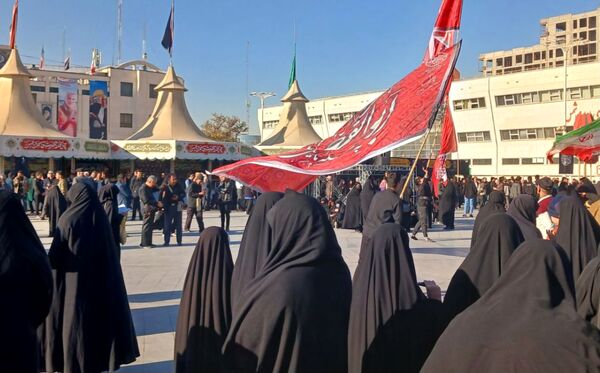 بزرگترین اطعام فاطمی کشور در مراسم استقبال از شهدا
