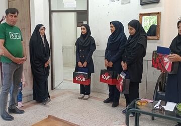 معلمی‌؛ شغلی‌ به‌ یاد‌ماندنی‌ در‌ بین‌ مردم 