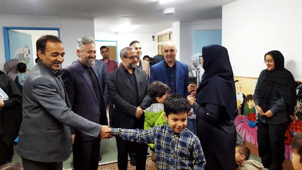 بازدید مدیر کل آموزش و پرورش استان از پیش دبستانی نوآموزان با آسیب شنوایی امام رضا (ع)