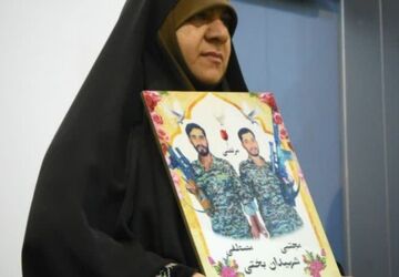 مادر، قصه‌ بی‌پایان عشق