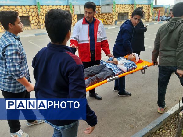 مانور زلزله و ایمنی در مدارس شهرستان ورامین 