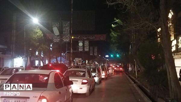 رژه ماشینی در خیابان امام خمینی نیشابور 