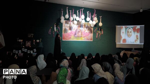 حضور پرشور دختران در جشن میلاد حضرت معصومه(س)