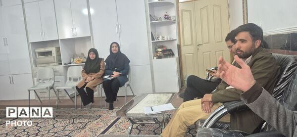 دیدار مدیر آموزش و پرورش کاشمر با مدیران و کارکنان کانونهای فرهنگی تربیتی کاشمر
