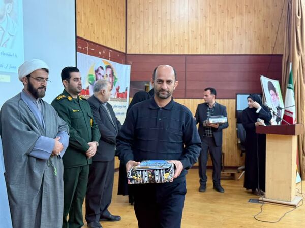 هفته امور تربیتی با شعار تربیت آرمانی در آمل 