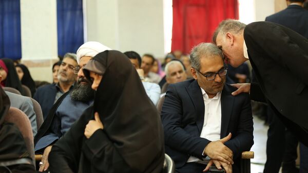 خشت گذاری ۵ پروژه‌ عمرانی منطقه ۵ آموزش و پرورش شهر تهران