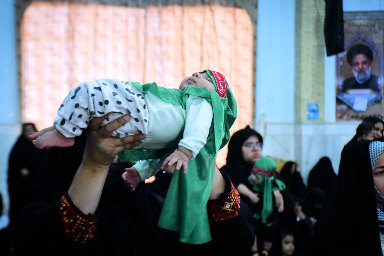 همایش بزرگ شیرخوارگان حسینی در زابل 