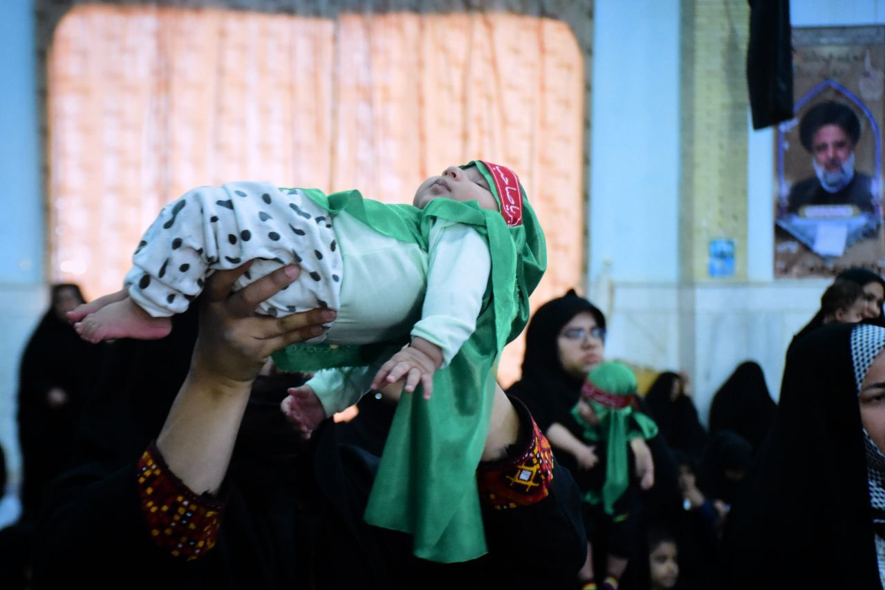 همایش بزرگ شیرخوارگان حسینی در زابل 