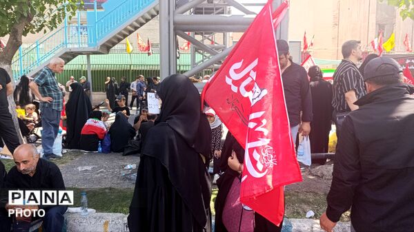 رستاخیز تاریخی لثارات خامنه ای در تهران
