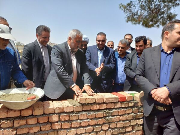 آیین خشت گذاری مدرسه ثامن الحج شهرستان اسلامشهر 