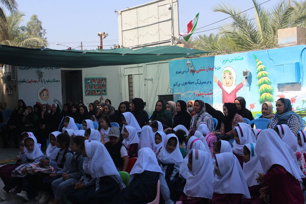 برگزاری جشن شکوفه‌ها در مدارس شهرستان بم 